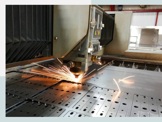 Лазерная резка металла в Оренбурге от 610 руб.